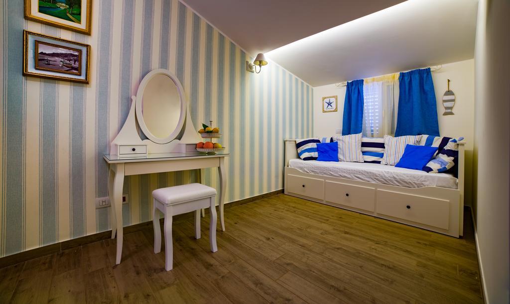 Quattro Torri B&B Santa Teresa Di Riva Eksteriør bilde