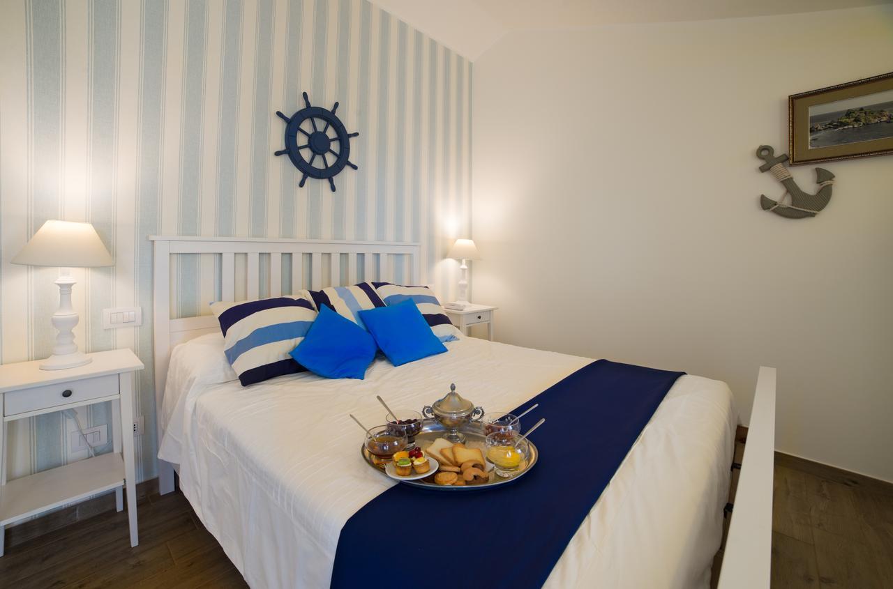 Quattro Torri B&B Santa Teresa Di Riva Eksteriør bilde